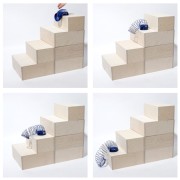 Magiczna Sprężyna Kosmiczna Zabawka schodząca po schodach do Zabawy  (2).jpg