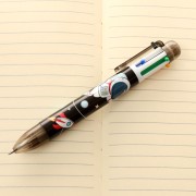 Długopis Wielokolorowy Kosmos Rakieta i Astronauta 6 kolorów  (3).jpg