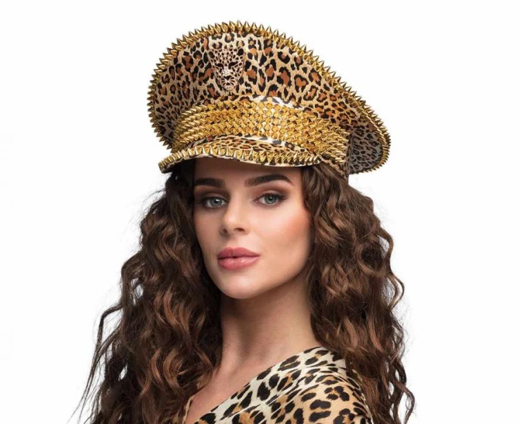 Czapka Pantera z ćwiekami – brązowy stylowy dodatek, Boland