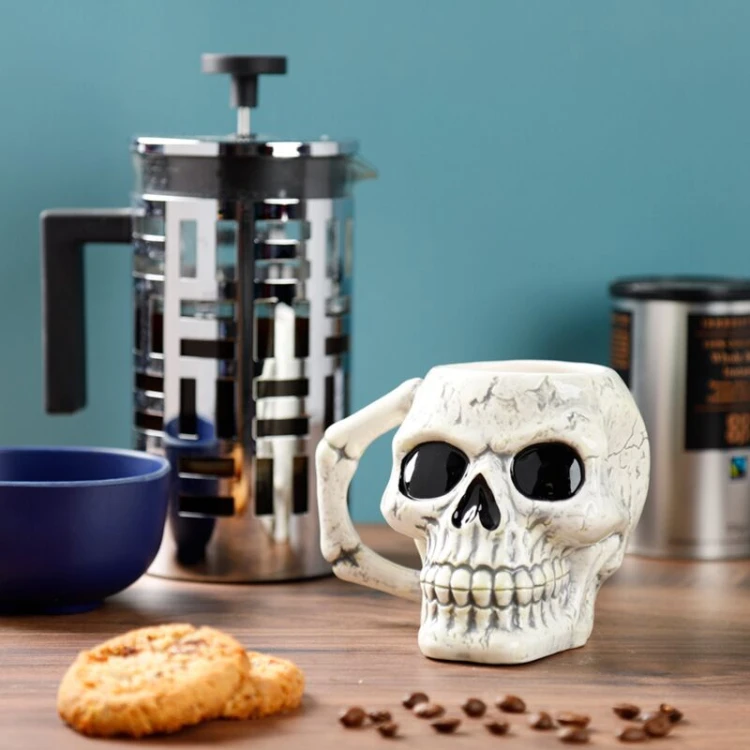 Kubek Czaszka – ceramiczny kubek 460 ml z mrocznym charakterem  (2).jpg