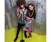 Peruka Afro Brązowa Boland, uniwersalny rozmiar, stylowa i elegancka