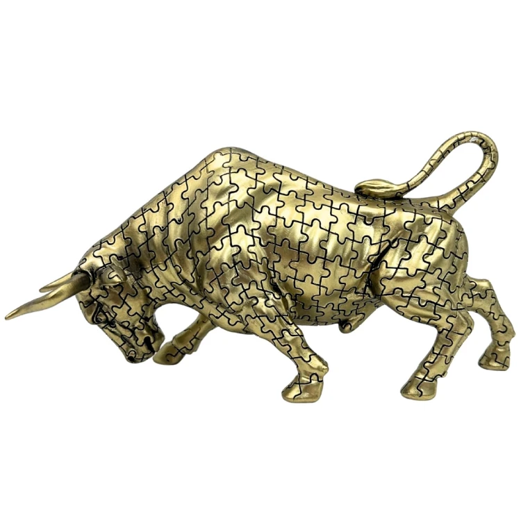 Złota figurka byka – dekoracja siły, sukcesu i prestiżu 33 cm  (2).jpg