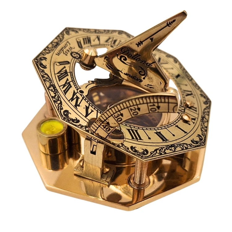 Mosiężny Kompas Retro w Skórzanym Etui – Symbol Przygody i Stylu  (6).jpg