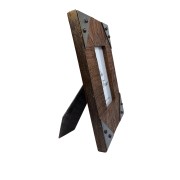 Rustykalna drewniana ramka 10×15 cm na zdjęcie – vintage mango z metalowymi okuciami  (5).jpg