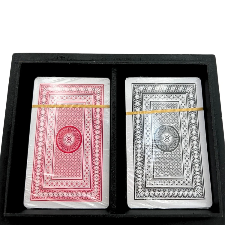 Dwie Talie Kart w Eleganckim Pudełku z Żywicy – Idealny Prezent  (3).jpg