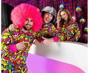 Peruka Sugar – różowe neonowe afro na karnawał, disco i festiwale