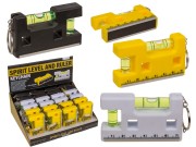 Brelok z Poziomicą i Linijką – Mini Narzędzie z Magnesem pod Ręką  (1).jpg