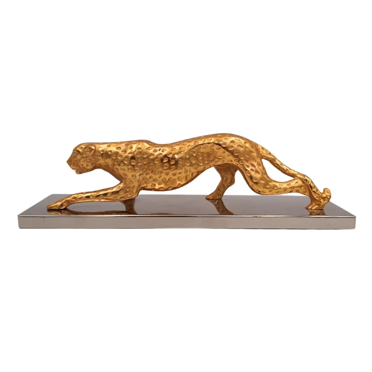 Złota figura lamparta – elegancka dekoracja do wnętrz glamour i loftowych  (3).jpg