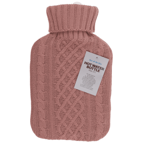 Termofor z dzianinowym pokrowcem w pleciony warkocz – ciepło i komfort  (1).png