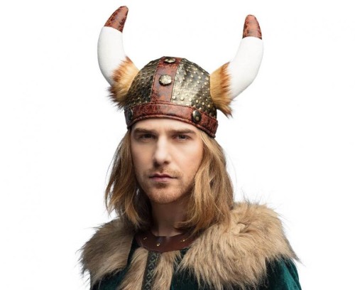 Hełm Wikinga z rogami – uniwersalny rekwizyt na imprezy i kostiumy