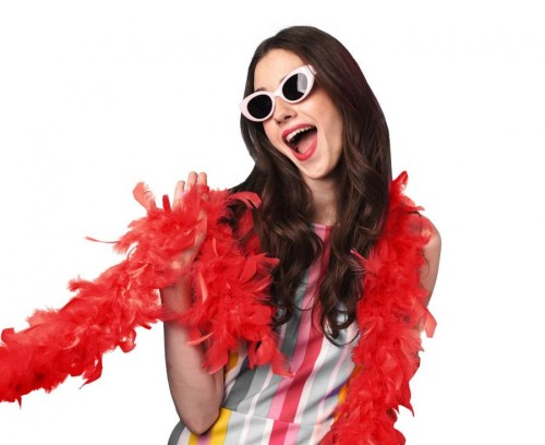 Boa czerwone pióra – uniwersalny dodatek do karnawału i imprez