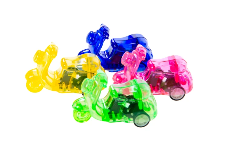 Kolorowy mini skuter pull-back – mała zabawka, wielka frajda  (4).jpg