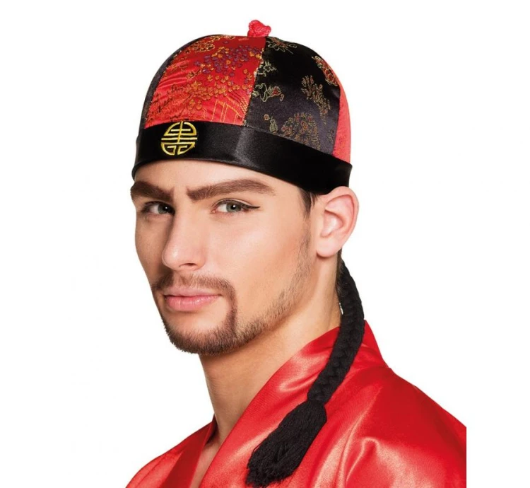 Czapka chińska z warkoczem – czerwono-czarna, uniwersalny rozmiar