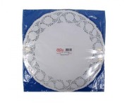 Serwetki papierowe białe 33 cm – eleganckie serwety z koronkowym wzorem