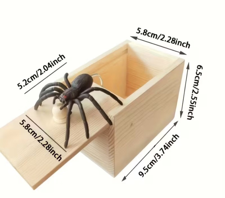 Wyskakujący pająk - zabawny gadżet do robienia kawałów i żartów  (1).jpg