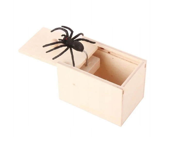 Wyskakujący pająk - zabawny gadżet do robienia kawałów i żartów  (2).jpg