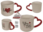 Kubek Love z Uchwytem w Kształcie Serca - Romantyczny Kubek na Prezent  (1).webp