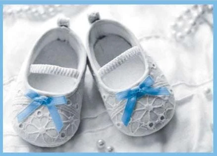 Karnet kolory z kopertą Pocztówka Buciki Dziecka