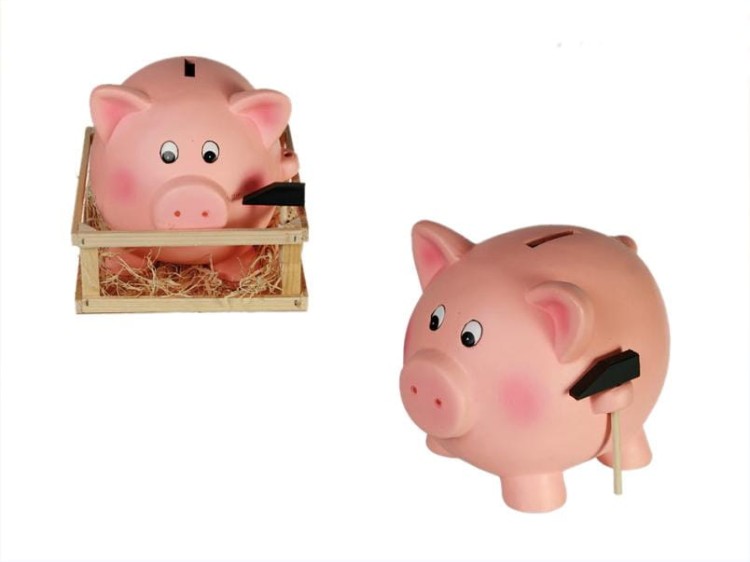 PIŁKA ODBIJAJĄCA SIĘ OD WODY GRY WODZIE MIĘKKA